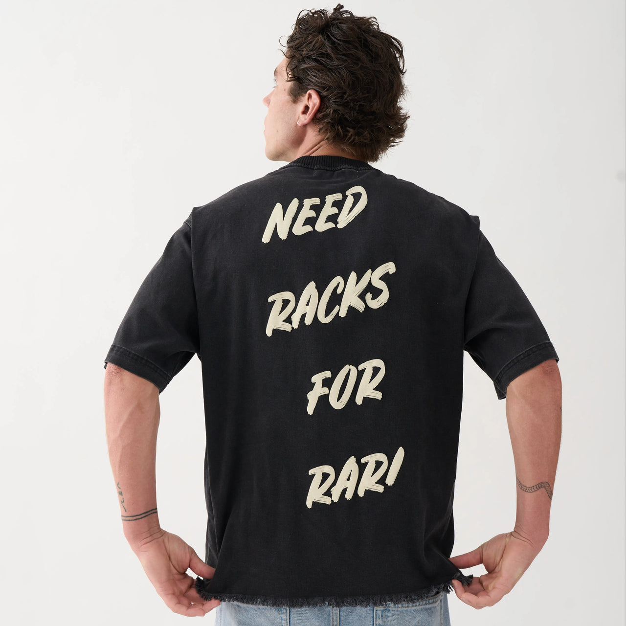 NEED RACKS FOR RARI T-SHIRT
